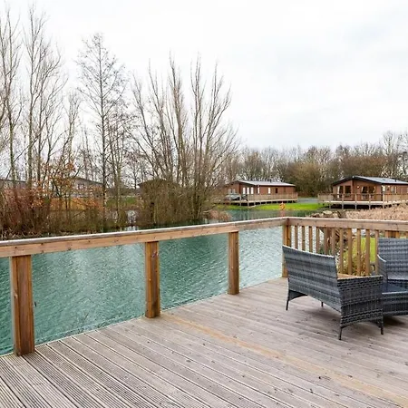 Birdsong At Brickyard Lakes Amotherby