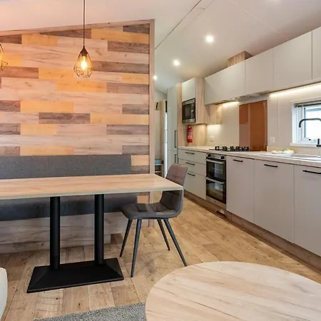 Birdsong At Brickyard Lakes Tatil Evi Amotherby